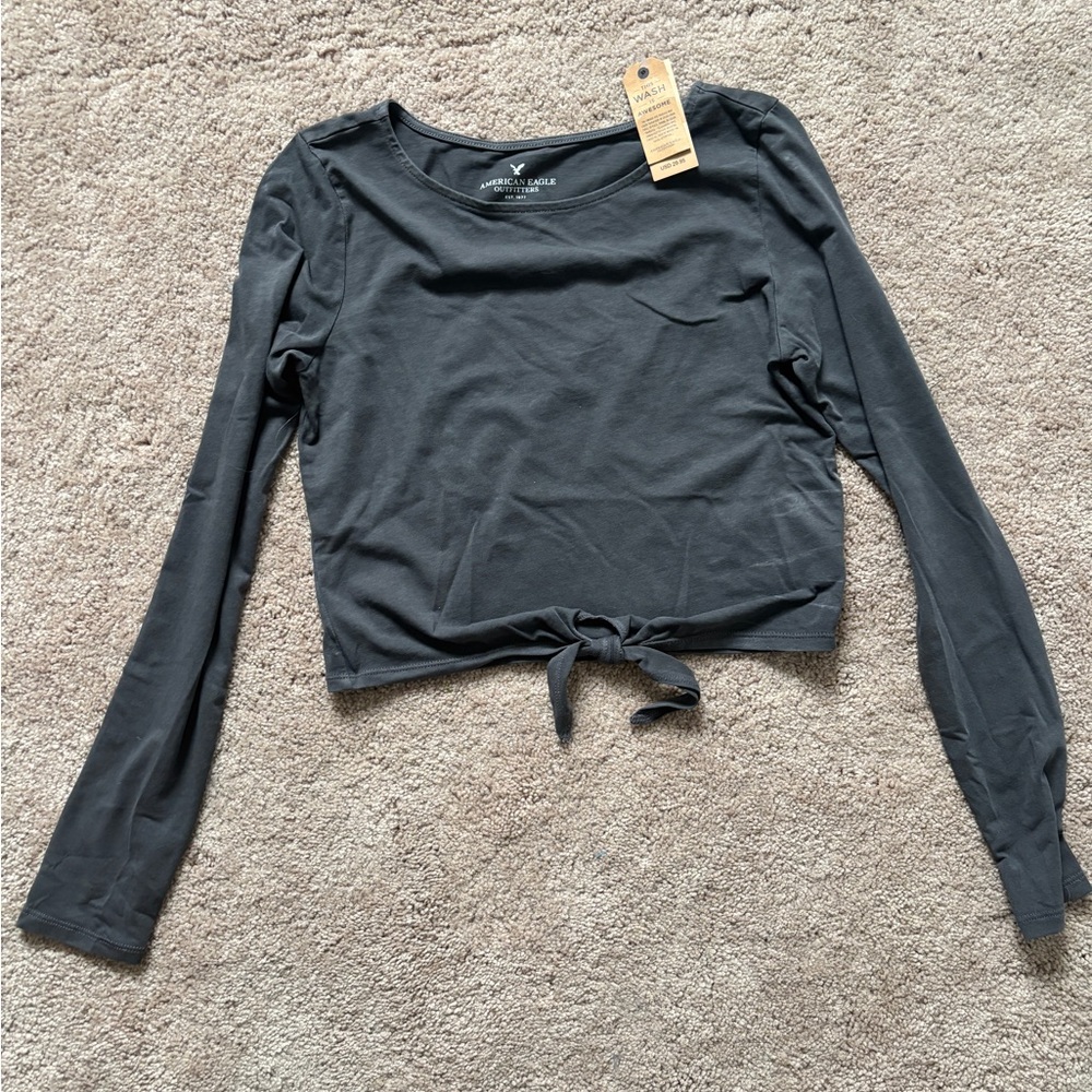 American Eagle Outfitters Charcoal Cropped Long Sleeve-NWT